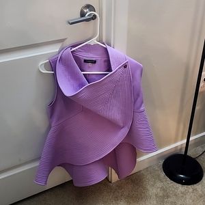Medium vest
